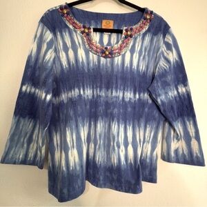 Ruby Rd. Blue/WhiteTie-Dye Women's Top with Beaded Neckline. Sz PXL.